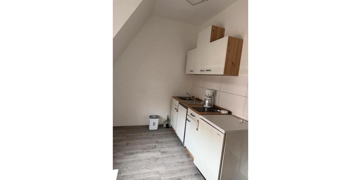 Etagenwohnung Buckenhof - 1 Zimmer, 32 m&sup2;, 690&euro; | Angebot:25641052