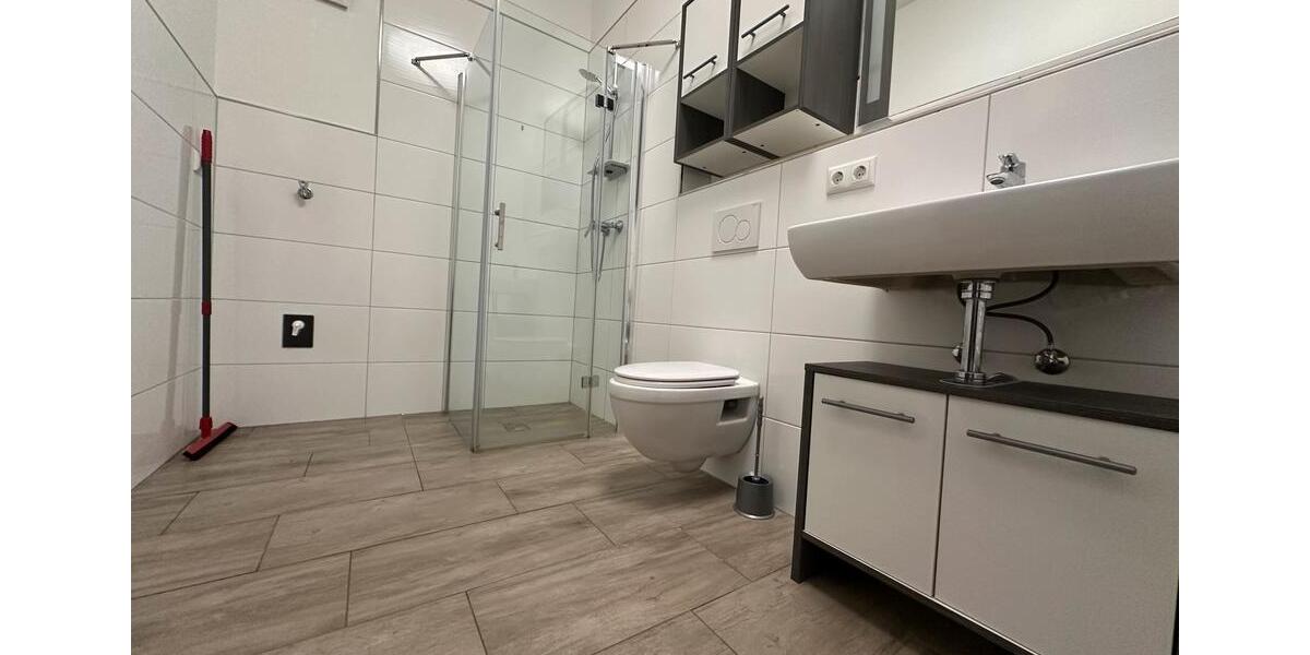 Dachgeschoßwohnung Schwabach - 3 Zimmer, 80 m&sup2;, 1.250&euro; | Angebot:25813971