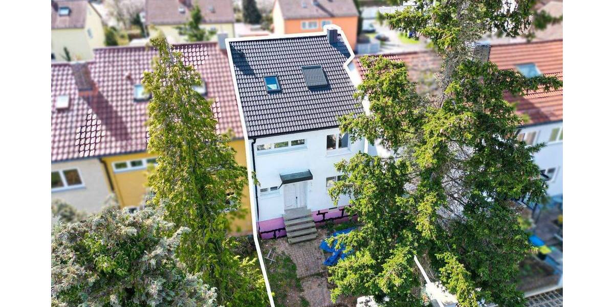 Reihenmittelhaus Nürnberg Gebersdorf - 5 Zimmer, 144 m&sup2;, 679.000&euro; | Angebot:26028337
