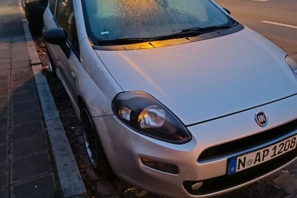 Fiat Punto 81.000 km 3.700 &euro; Nürnberg 90451