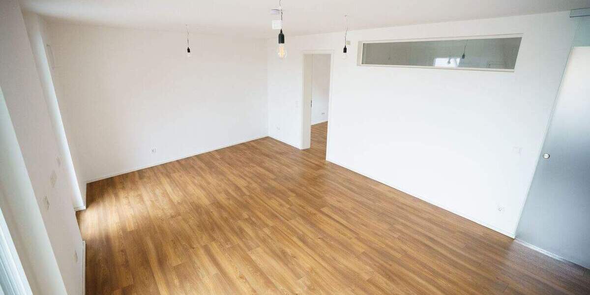 Zimmer Erlangen Bruck - 3 Zimmer, 100 m&sup2;, 1.390&euro; | Angebot:25864435