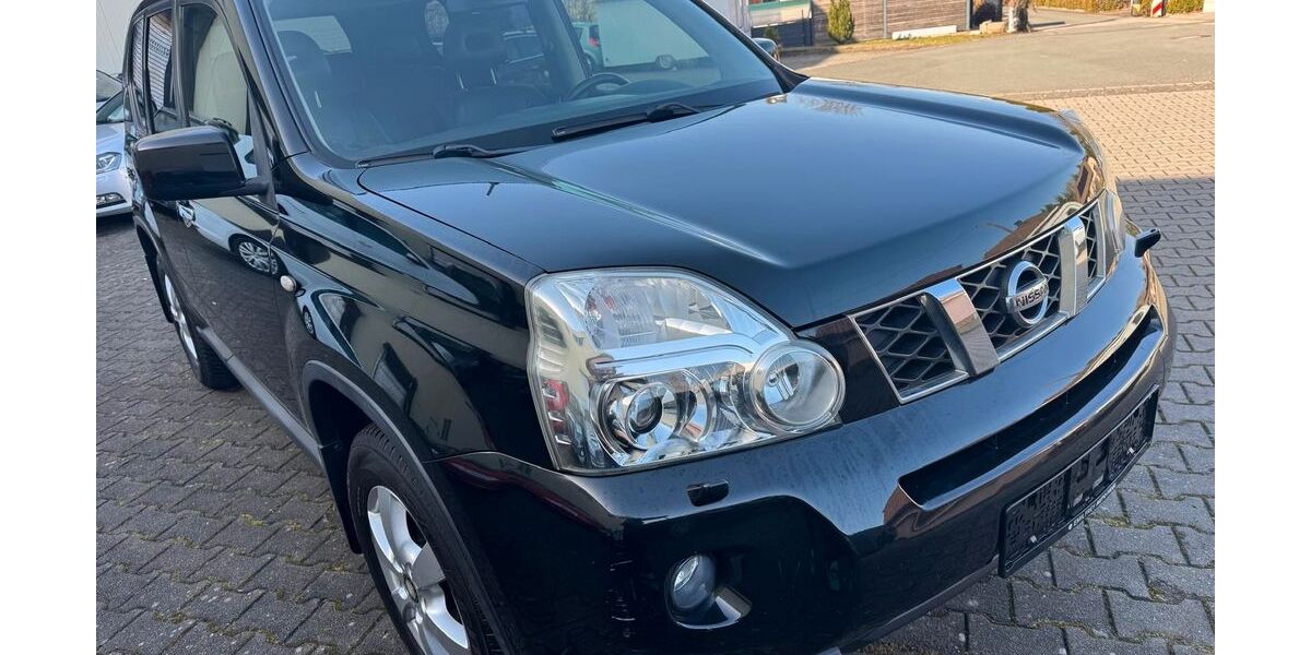Nissan X-Trail 141.000 km 10.490 &euro; Schwabach 91126