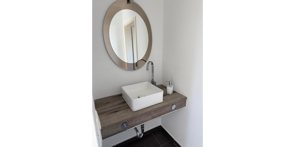 Etagenwohnung Hemhofen - 7 Zimmer, 130 m&sup2;, 1.450&euro; | Angebot:26610672