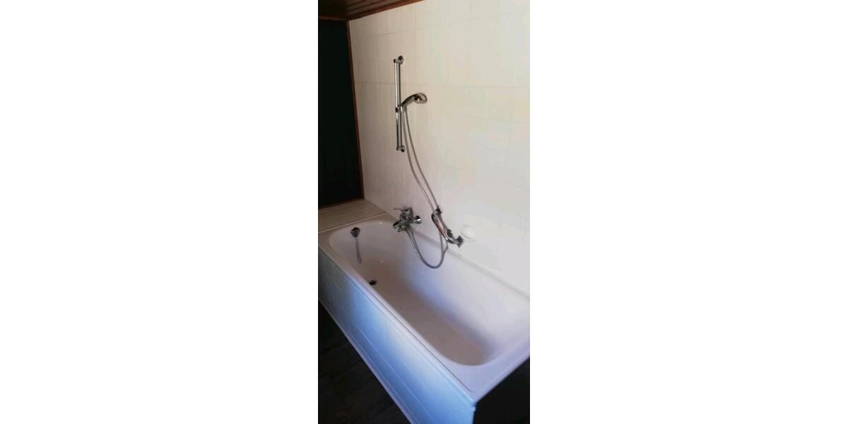 Einfamilienhaus Schwabach - 7 Zimmer, 120 m&sup2;, 1.600&euro; | Angebot:25942046