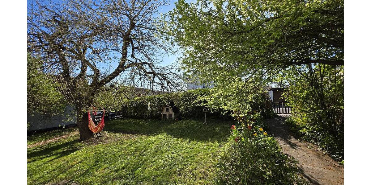 Doppelhaushälfte Emskirchen - 7 Zimmer, 177 m&sup2;, 395.000&euro; | Angebot:26658322