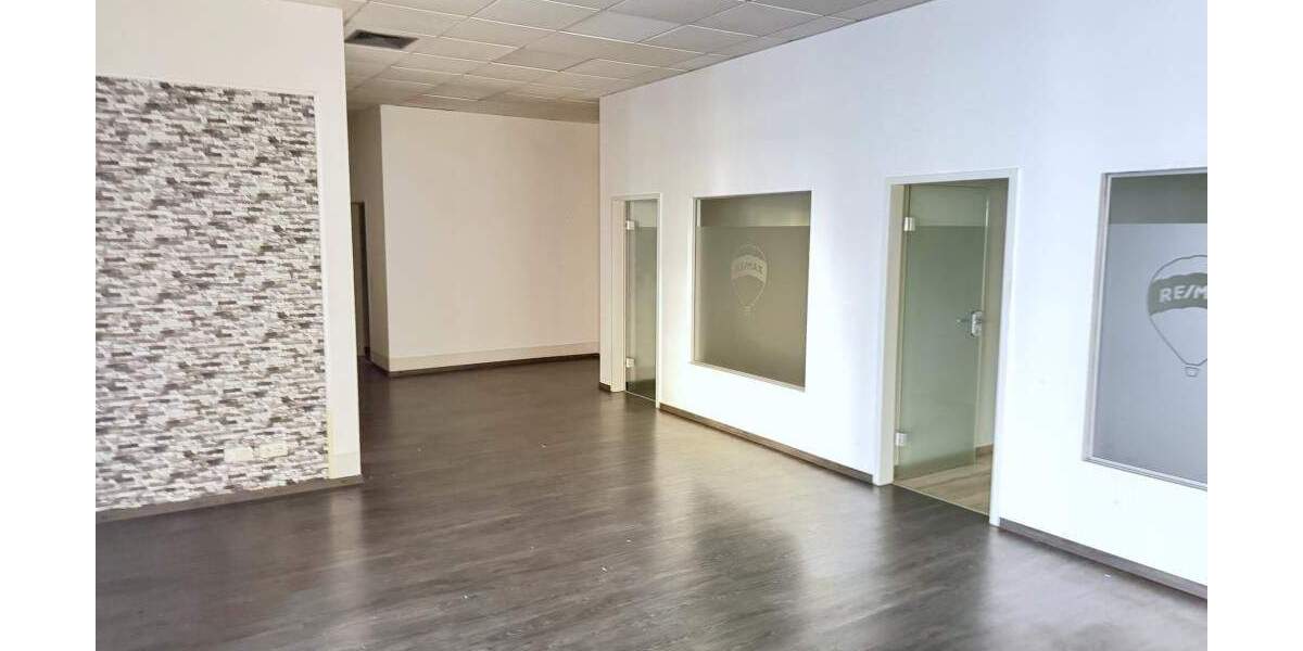 Gewerbeobjekt Fürth Innenstadt - 3 Zimmer, 1.250&euro; | Angebot:25704390