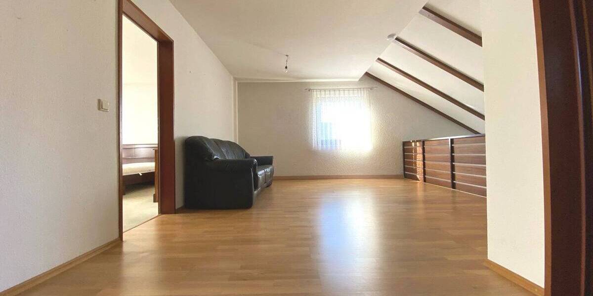 Doppelhaushälfte Fürth Stadeln - 5 Zimmer, 142 m&sup2;, 529.000&euro; | Angebot:26595311