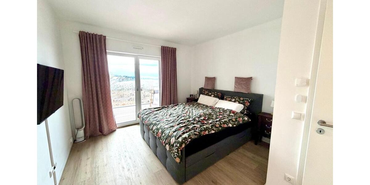 Etagenwohnung Nürnberg Erlenstegen - 3 Zimmer, 104 m&sup2;, 2.500&euro; | Angebot:25402233