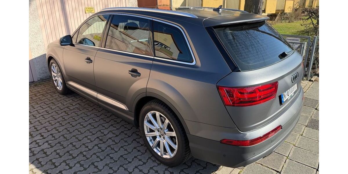 Audi Q7 249.000 km 22.950 &euro; Nürnberg 90439