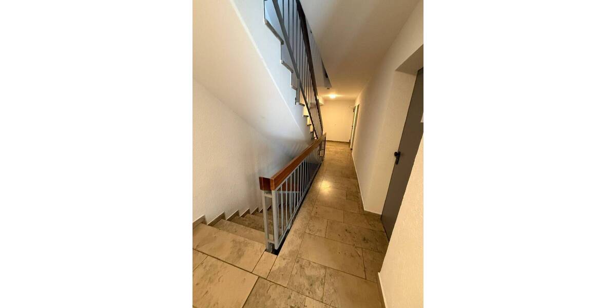 Etagenwohnung Nürnberg Großreuth b Schweinau - 3 Zimmer, 83 m&sup2;, 1.100&euro; | Angebot:25971192