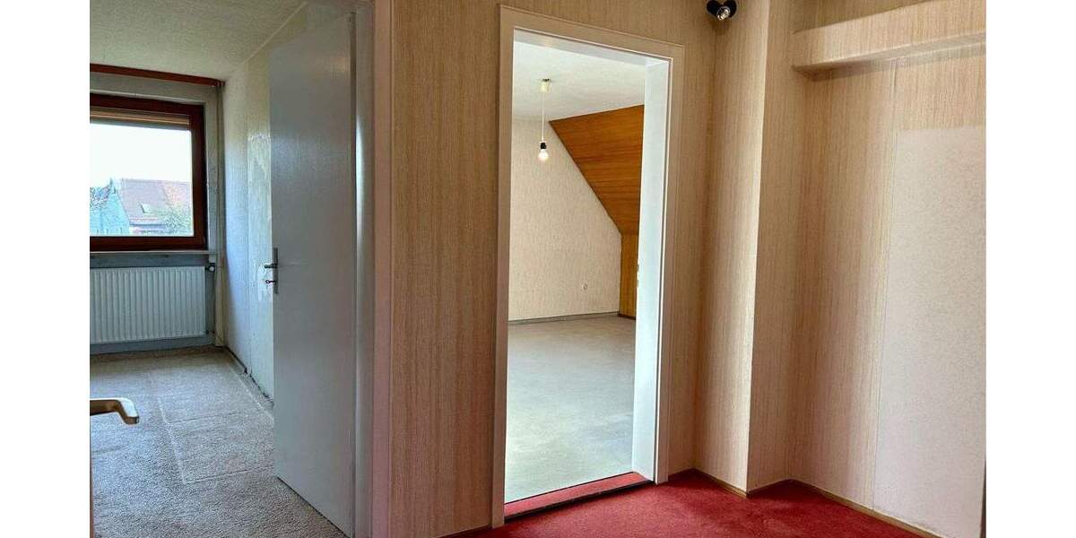 Einfamilienhaus Adelsdorf Aisch - 6 Zimmer, 122 m&sup2;, 345.000&euro; | Angebot:25677867