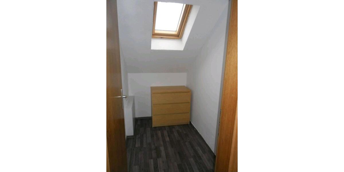 Dachgeschoßwohnung Cadolzburg - 2.5 Zimmer, 59 m&sup2;, 209.000&euro; | Angebot:27261918