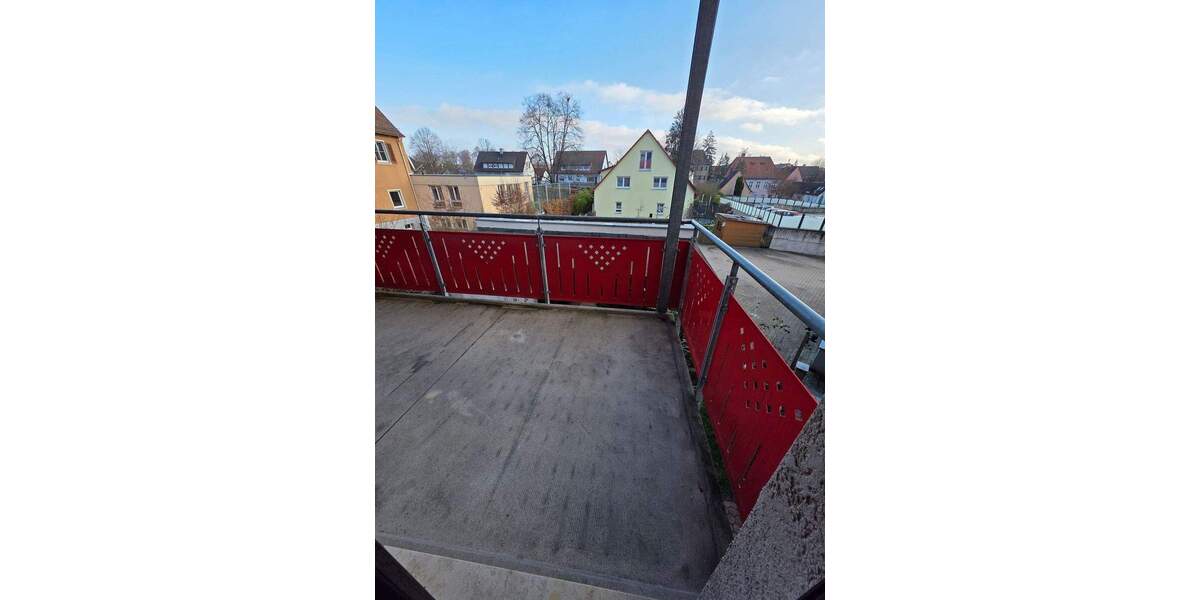 Etagenwohnung Feucht - 3 Zimmer, 100 m&sup2;, 349.000&euro; | Angebot:25984634