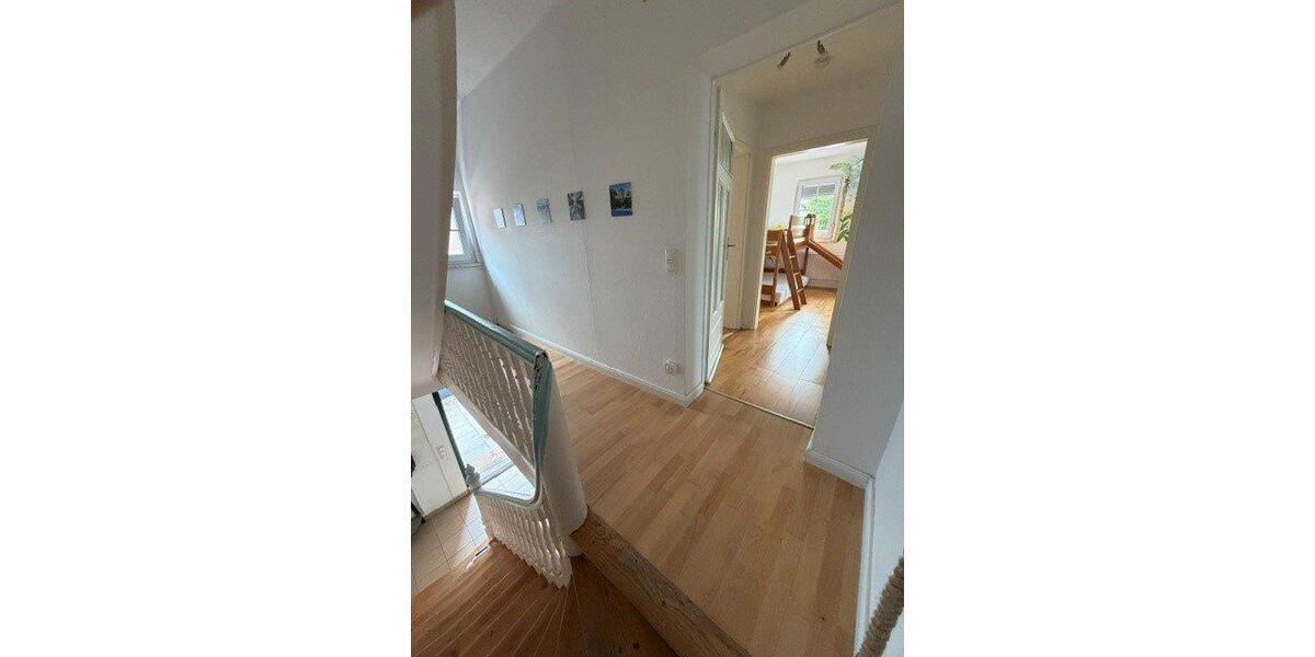 Einfamilienhaus Nürnberg Erlenstegen - 5 Zimmer, 135 m&sup2;, 1.600&euro; | Angebot:26645629