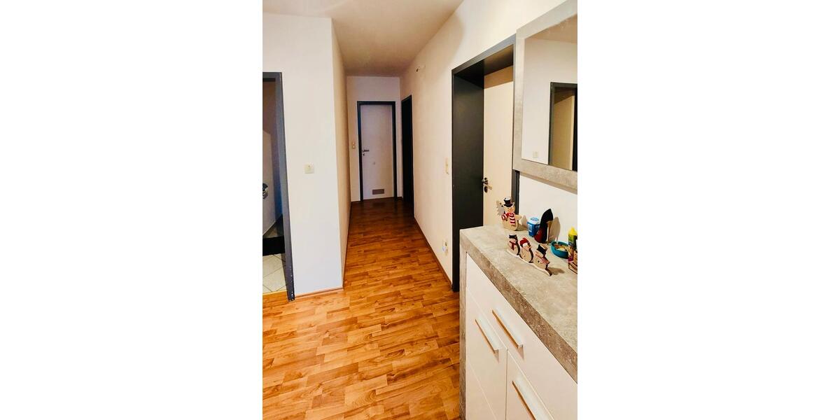 Etagenwohnung Erlangen Alterlangen - 3 Zimmer, 82 m&sup2;, 285.000&euro; | Angebot:24273099