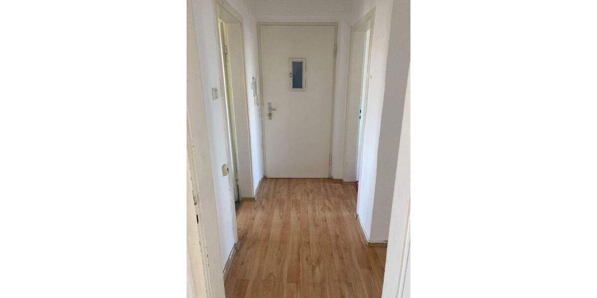 Etagenwohnung Nürnberg Steinbühl - 3 Zimmer, 60 m&sup2;, 650&euro; | Angebot:25845708