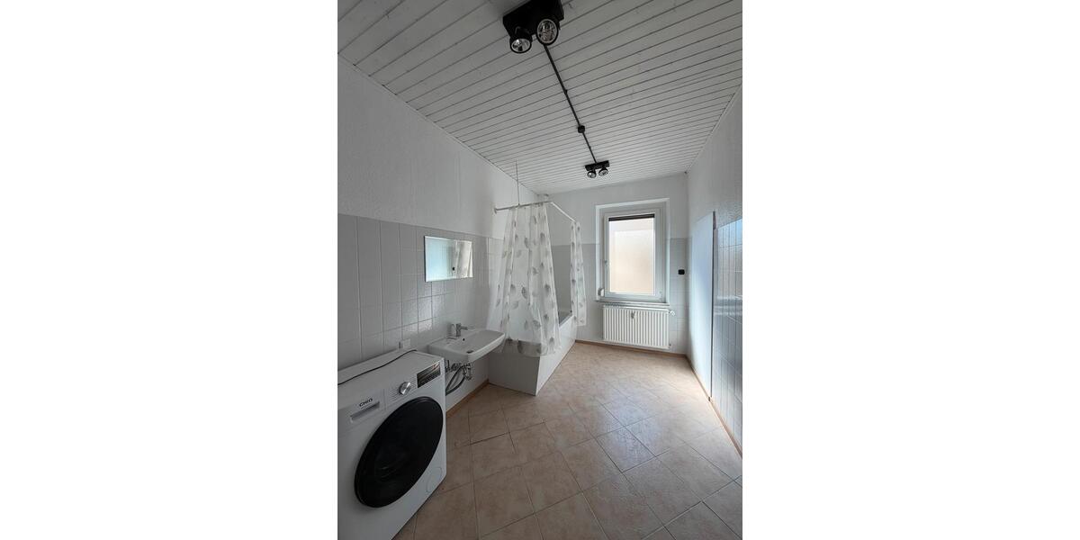 Etagenwohnung Nürnberg Sankt Leonhard - 1 Zimmer, 15 m&sup2;, 410&euro; | Angebot:26003985