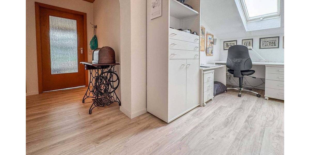 Etagenwohnung Obermichelbach - 3 Zimmer, 76 m&sup2;, 229.000&euro; | Angebot:26291026