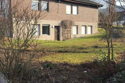 Haus Schnaittach - 8 Zimmer, 270 m&sup2;, 615.000&euro; | Angebot:25737281