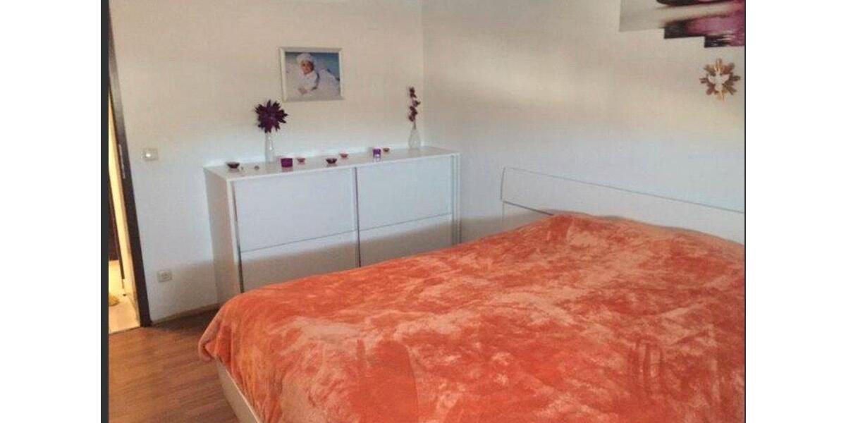Etagenwohnung Nürnberg Falkenheim - 3 Zimmer, 78 m&sup2;, 1.560&euro; | Angebot:25971857