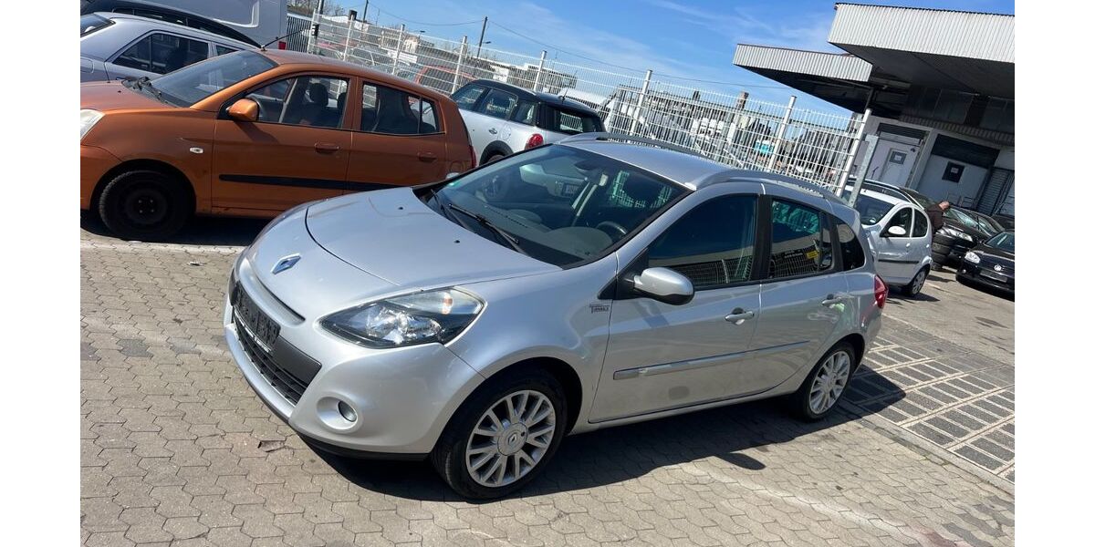 Renault Clio 255.670 km 1.699 &euro; Nürnberg 90439