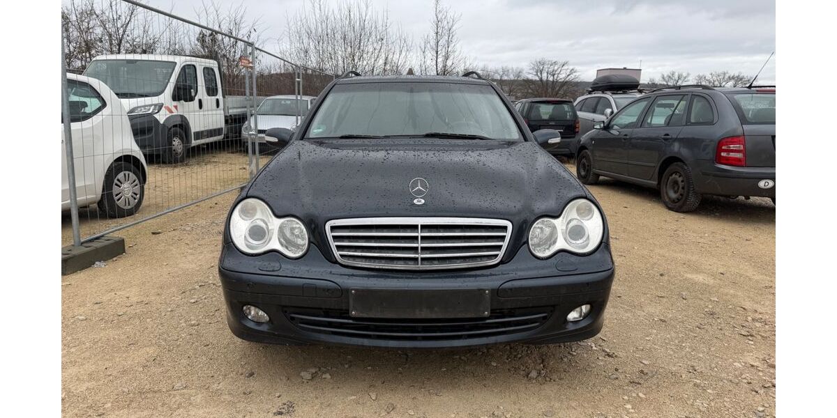 Mercedes-Benz C 200 301.114 km 1.790 &euro; Zirndorf 90513