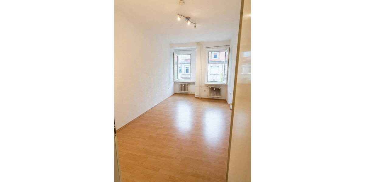 Etagenwohnung Nürnberg Steinbühl - 2 Zimmer, 64 m&sup2;, 219.000&euro; | Angebot:26306370
