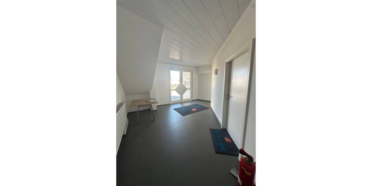 Gewerbeobjekt Leinburg Weißenbrunn - 6 Zimmer, 295 m&sup2;, 1.100&euro; | Angebot:25736779