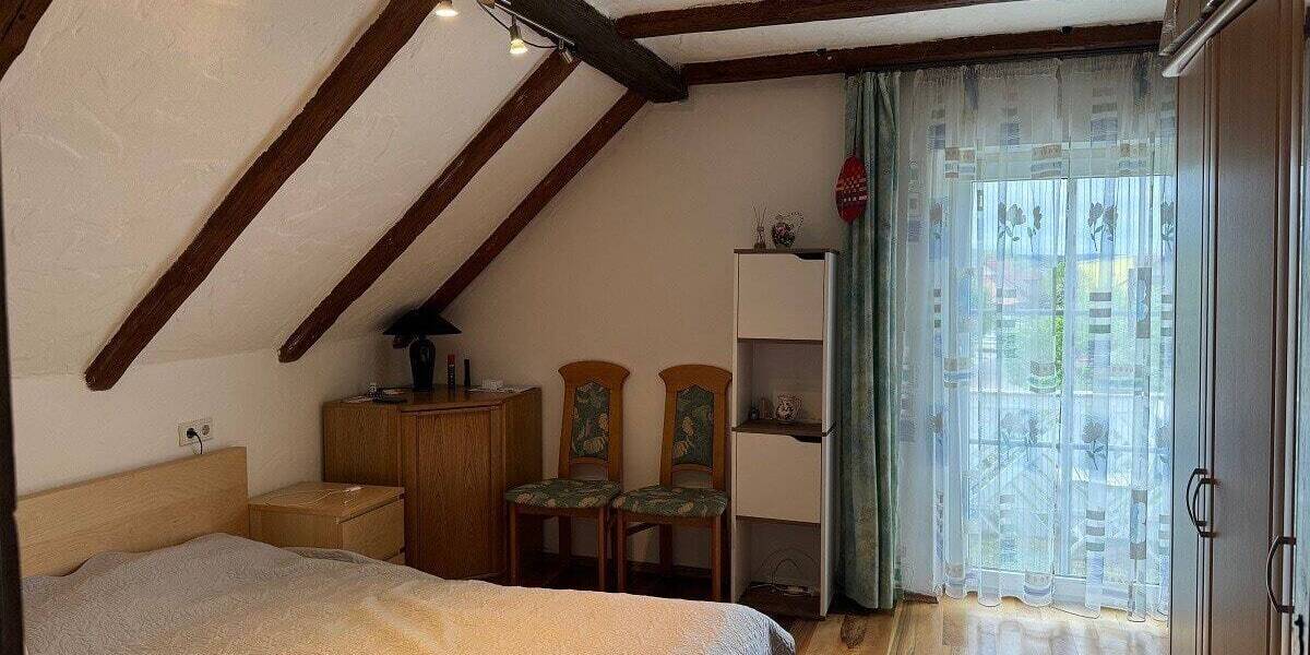 Mehrfamilienhaus, Wohnhaus Lonnerstadt - 5 Zimmer, 140 m&sup2;, 398.000&euro; | Angebot:25677858