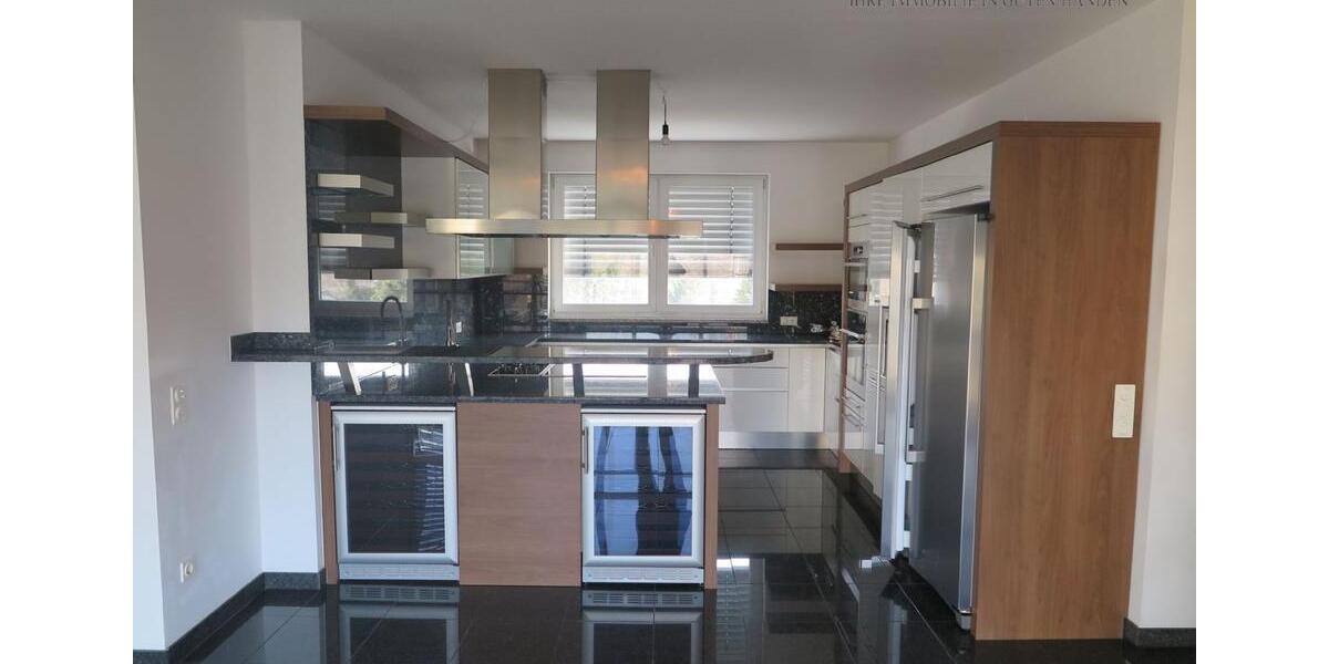 Einfamilienhaus Fürth Atzenhof - 4.5 Zimmer, 240 m&sup2;, 2.500&euro; | Angebot:24769094