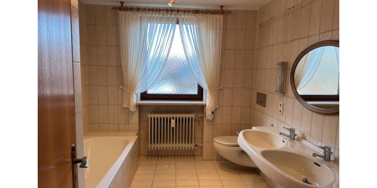 Einfamilienhaus Großhabersdorf - 7 Zimmer, 217 m&sup2;, 695.000&euro; | Angebot:26031796