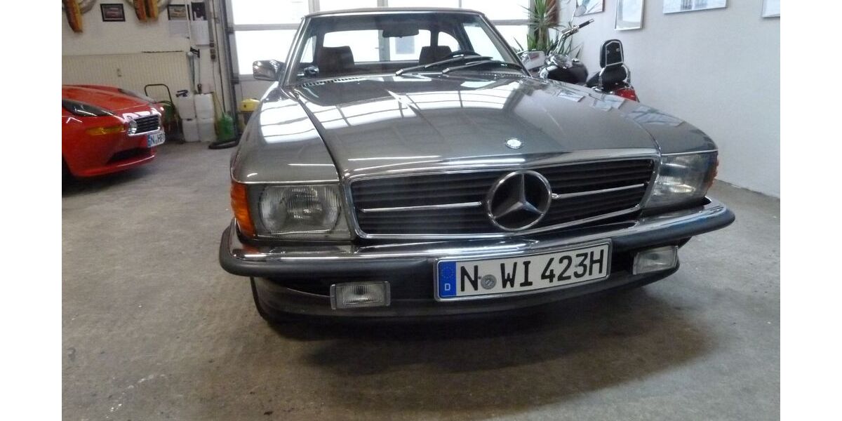 Mercedes-Benz SL 560 243.324 km 60.000 &euro; Fürth 90768