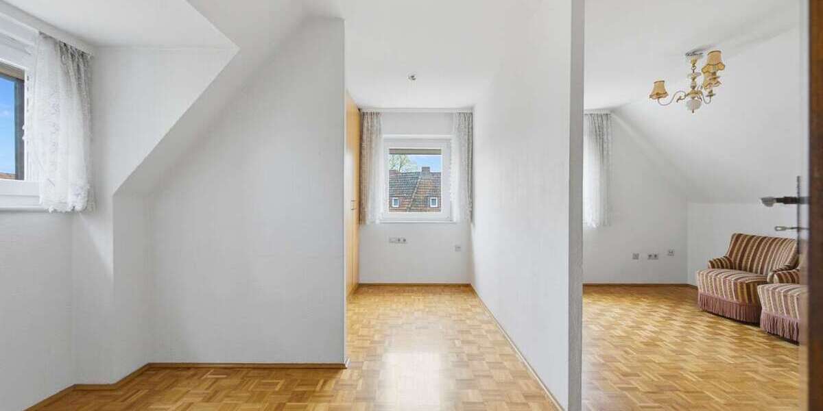 Einfamilienhaus Fürth Bislohe - 7 Zimmer, 196 m&sup2;, 594.000&euro; | Angebot:27660116