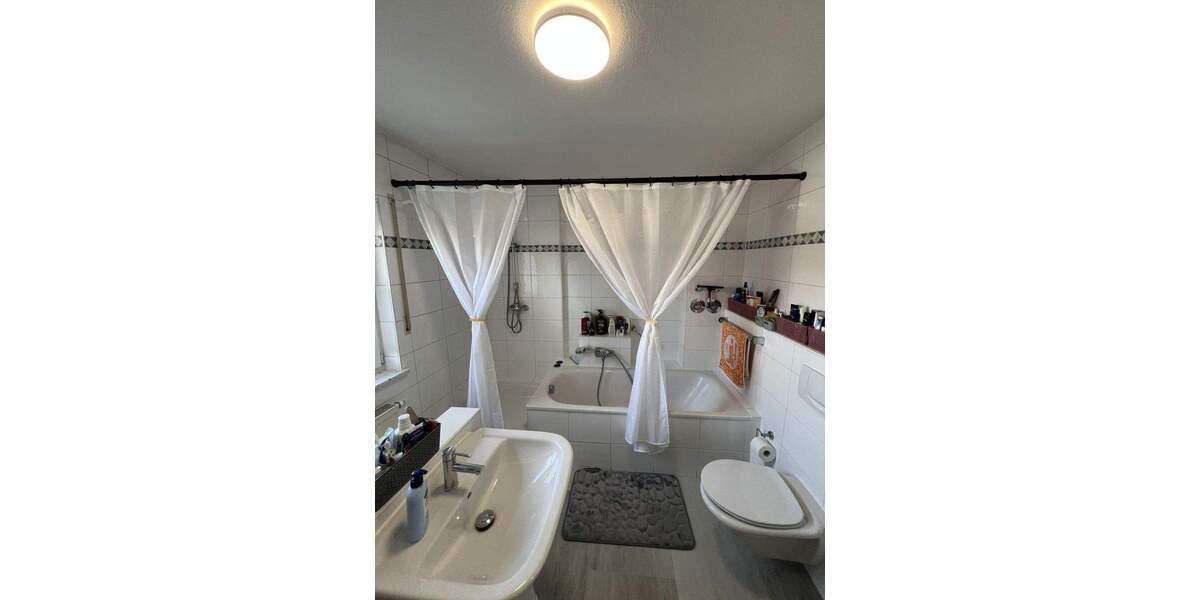 Etagenwohnung Obermichelbach - 4 Zimmer, 98 m&sup2;, 385.000&euro; | Angebot:25727085