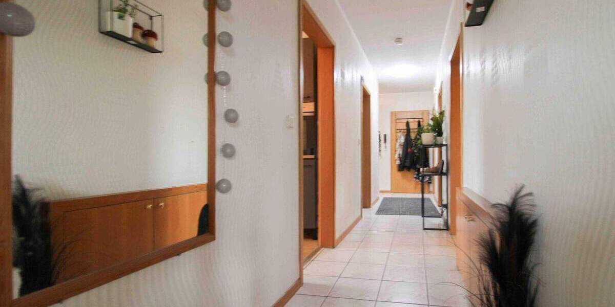 Mehrfamilienhaus, Wohnhaus Lonnerstadt - 1 Zimmer, 320 m&sup2;, 598.000&euro; | Angebot:25654436