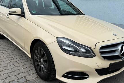 Mercedes-Benz E 220 345.000 km 7.490 &euro; Oberasbach 90522