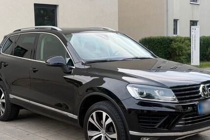 VW Touareg 182.000 km 14.900 &euro; Nürnberg 90429
