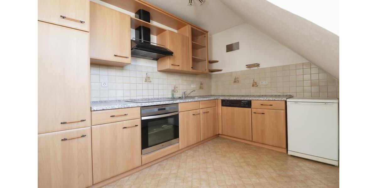 Dachgeschoßwohnung Erlangen Alterlangen - 2 Zimmer, 71 m&sup2;, 923&euro; | Angebot:25182141