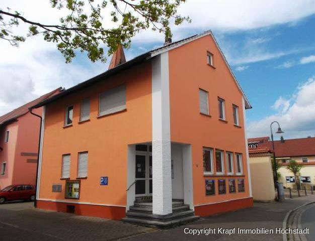 Einfamilienhaus Adelsdorf - 6 Zimmer, 200 m&sup2;, 399.000&euro; | Angebot:22566534