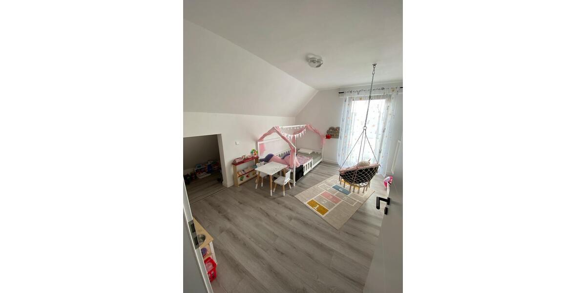 Einfamilienhaus Wilhelmsdorf - 5 Zimmer, 130 m&sup2;, 470.000&euro; | Angebot:25960121