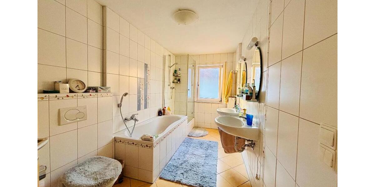 Reihenhaus Nürnberg Altenfurt - 5.5 Zimmer, 120 m&sup2;, 529.000&euro; | Angebot:27019841