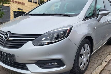 Opel Zafira Tourer 194.000 km 6.999 &euro; Nürnberg 90449