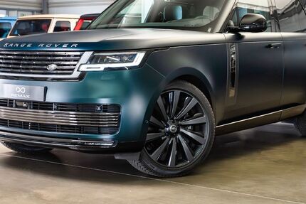Land Rover Range Rover 11.860 km 198.880 &euro; Nürnberg 90491