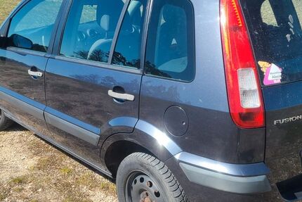 Ford Fusion 198.000 km 1.290 &euro; Bräuersdorf 6 91469