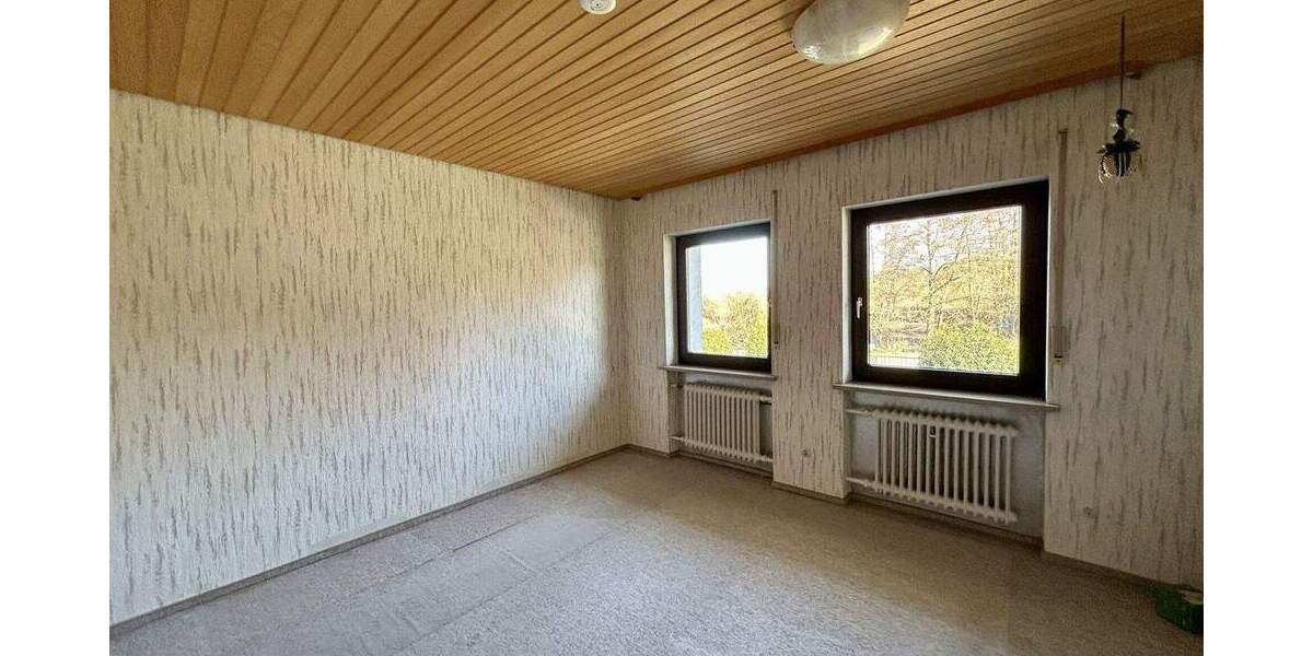 Mehrfamilienhaus, Wohnhaus Adelsdorf/Neuhaus Neuhaus - 6 Zimmer, 179 m&sup2;, 569.000&euro; | Angebot:25701568