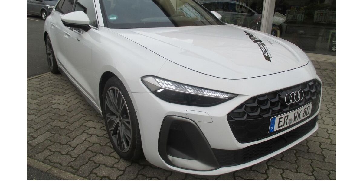 Audi A5 25.240 km 47.940 &euro; Erlangen 91052