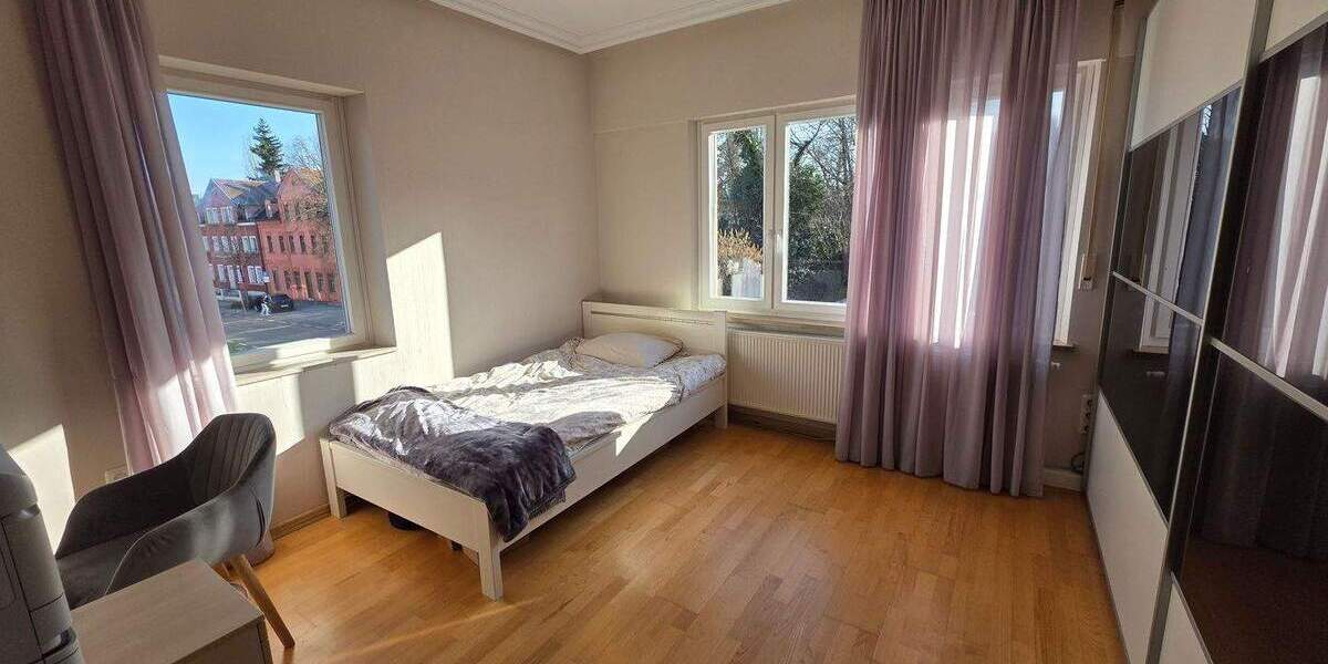 Etagenwohnung Schwabach - 4 Zimmer, 110 m&sup2;, 329.000&euro; | Angebot:25879451