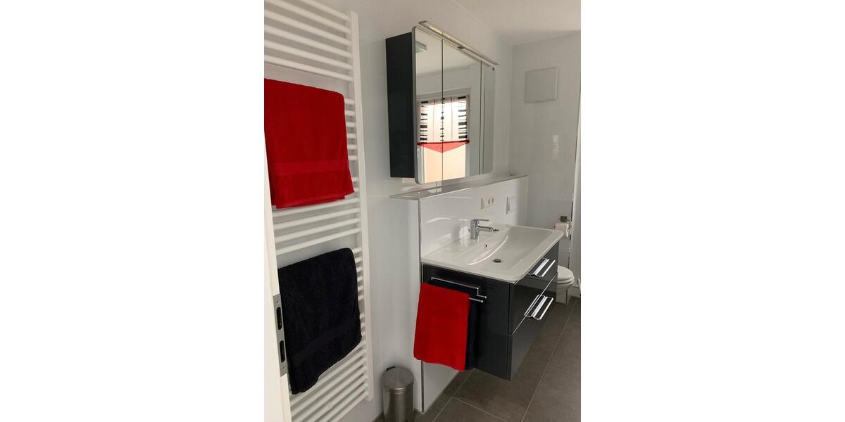 Etagenwohnung Nürnberg Gibitzenhof - 3 Zimmer, 90 m&sup2;, 1.300&euro; | Angebot:25978815