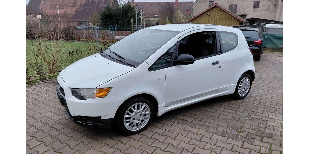 Mitsubishi Colt 235.000 km 1.380 &euro; Seukendorf 90556