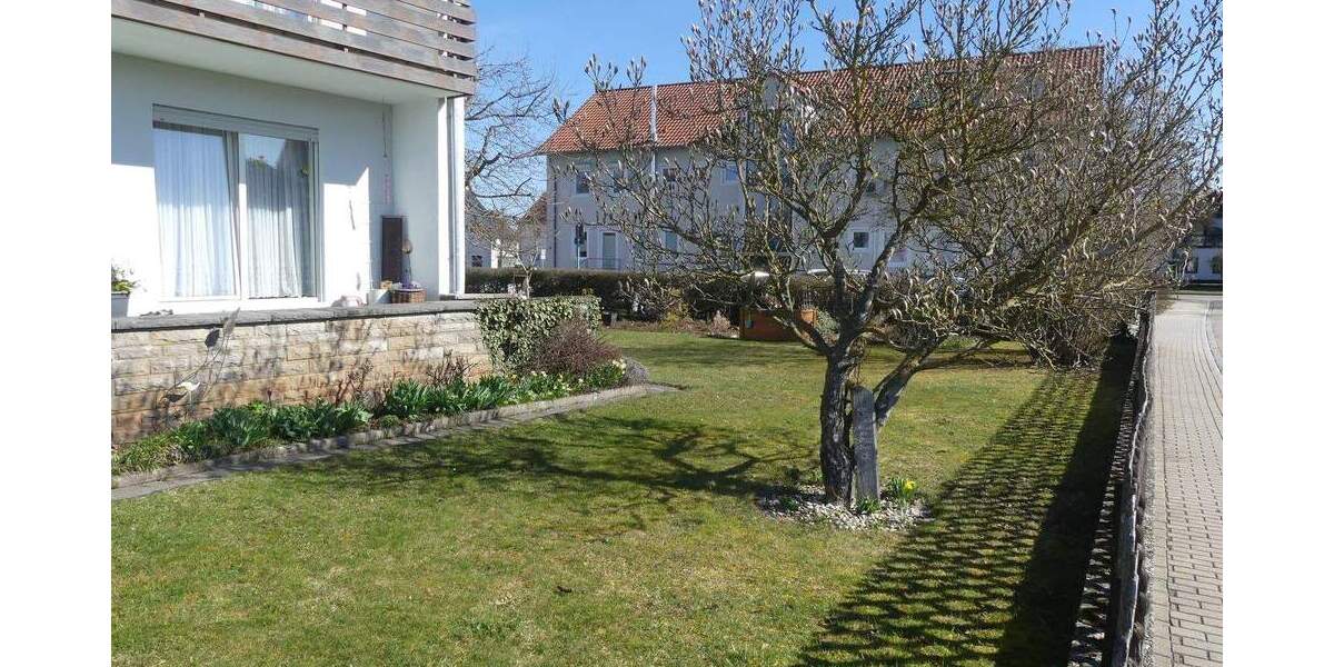 Mehrfamilienhaus, Wohnhaus Petersaurach - 7 Zimmer, 185 m&sup2;, 395.000&euro; | Angebot:25801094